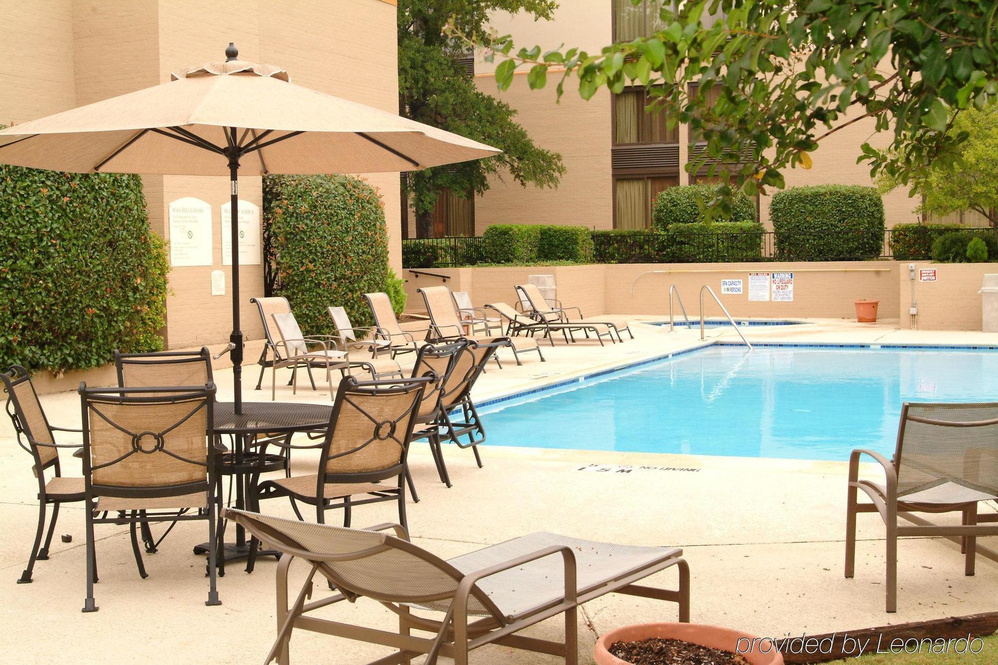 Comfort Inn & Suites Plano East Bagian luar foto