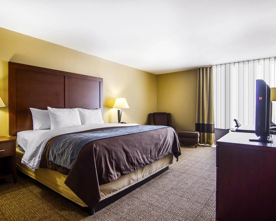 Comfort Inn & Suites Plano East Bagian luar foto
