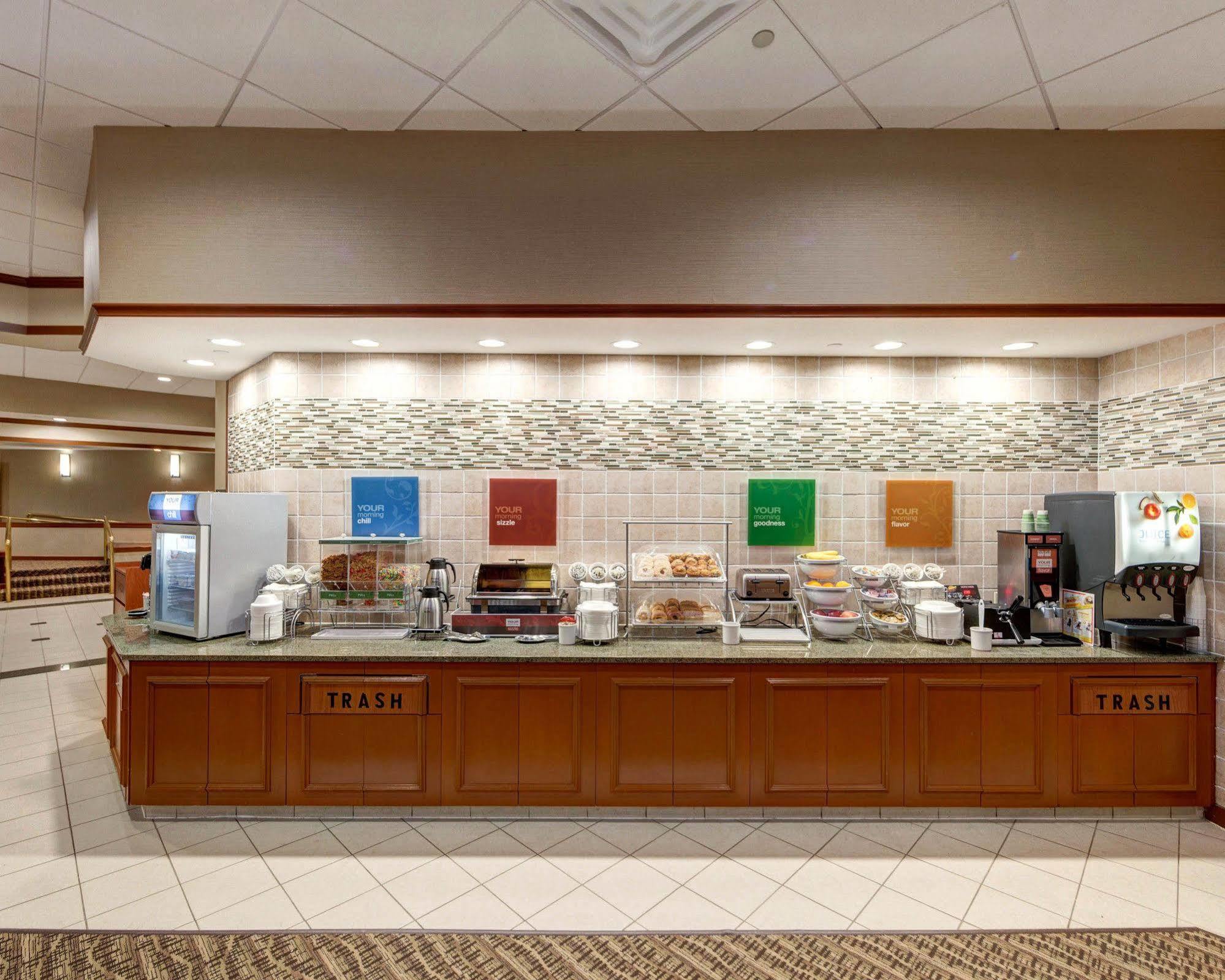Comfort Inn & Suites Plano East Bagian luar foto