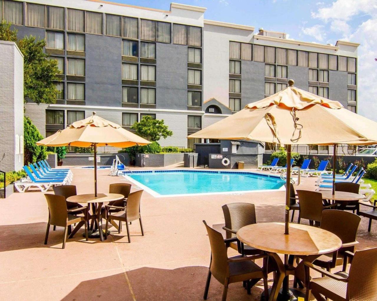Comfort Inn & Suites Plano East Bagian luar foto