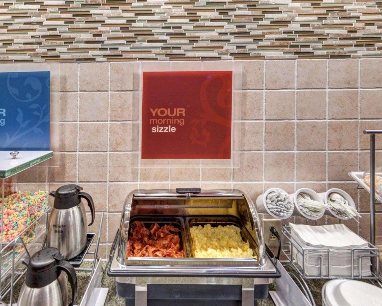 Comfort Inn & Suites Plano East Bagian luar foto